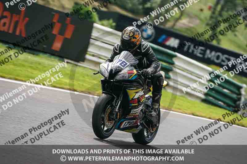 cadwell no limits trackday;cadwell park;cadwell park photographs;cadwell trackday photographs;enduro digital images;event digital images;eventdigitalimages;no limits trackdays;peter wileman photography;racing digital images;trackday digital images;trackday photos